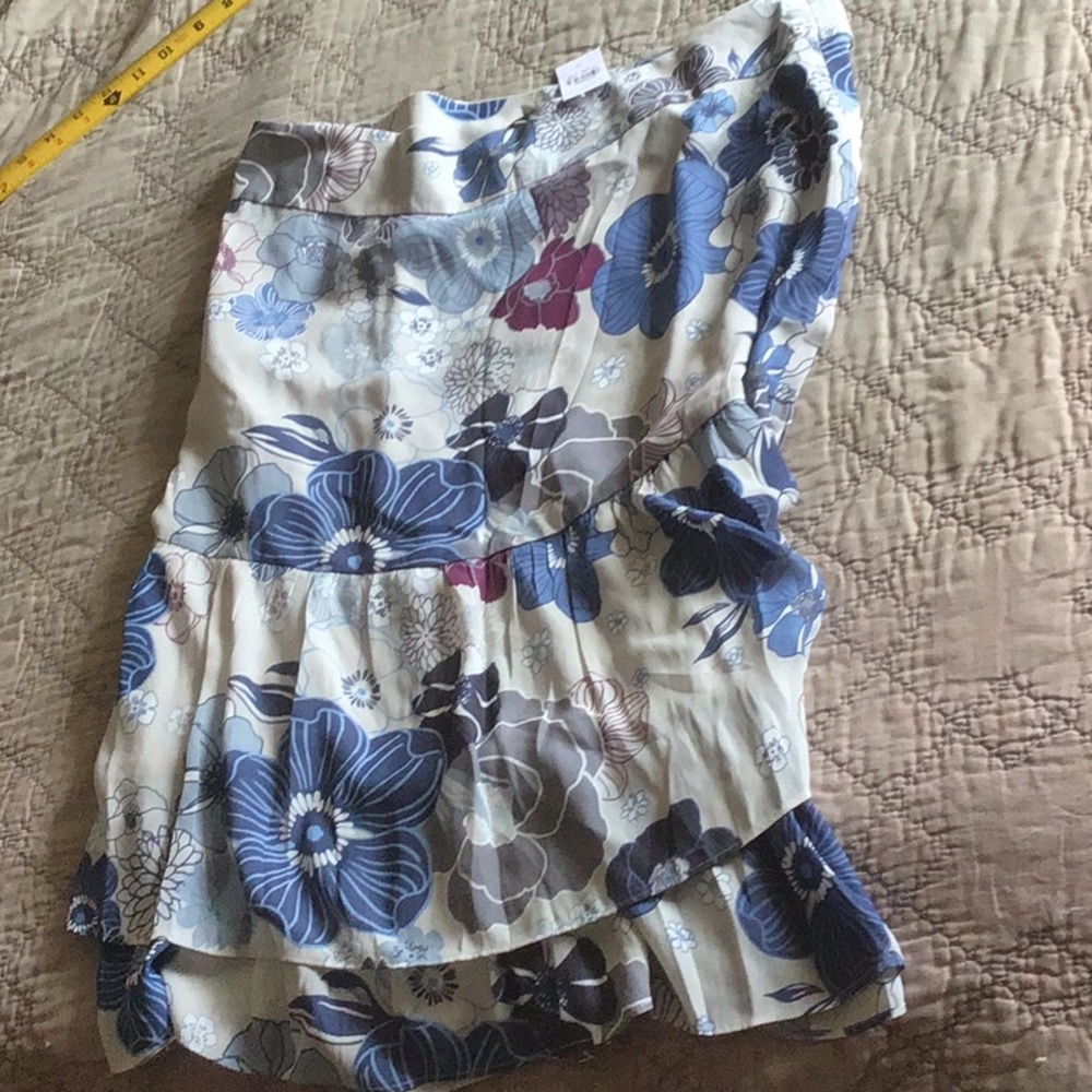 Floral tiered skirt with side zip